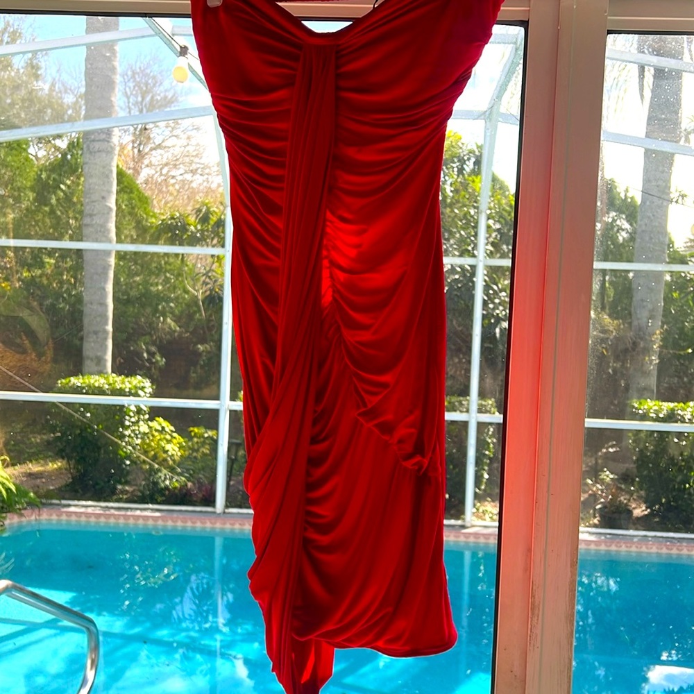 BEBÉ sexy RED Lycra mini strapless dress with Very low back and integrated bra.